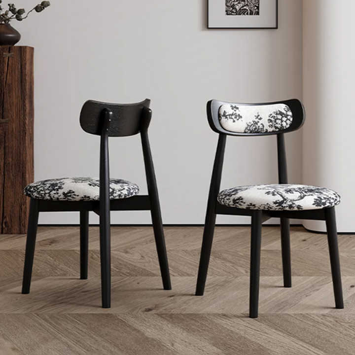 Scaun de dining din lemn masiv